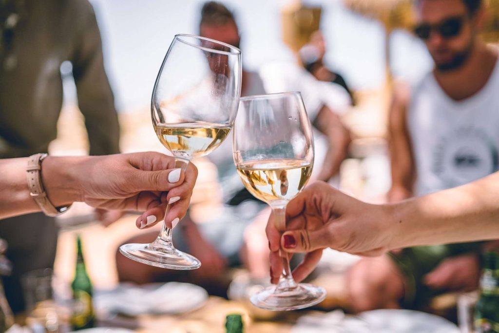 How many ounces in a bottle of wine
